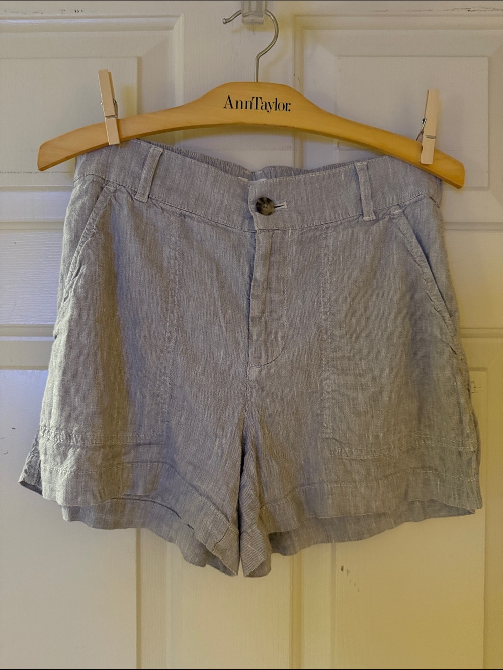 LOFT Lou & Grey for Loft Light Gray High-Waist Linen-Blend Shorts